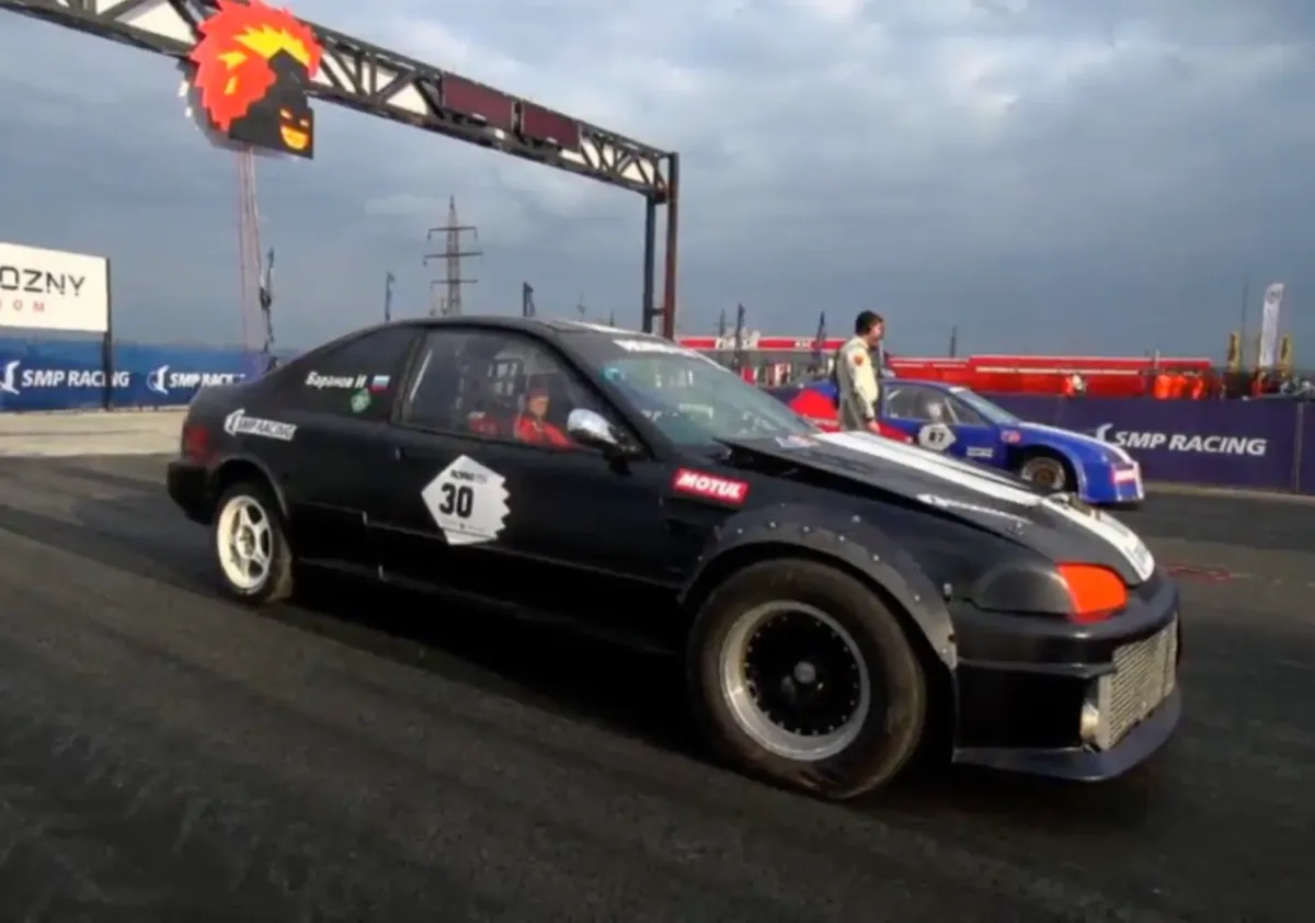 Igor Baranov's Civic Drag Car – 9.801s ET Record